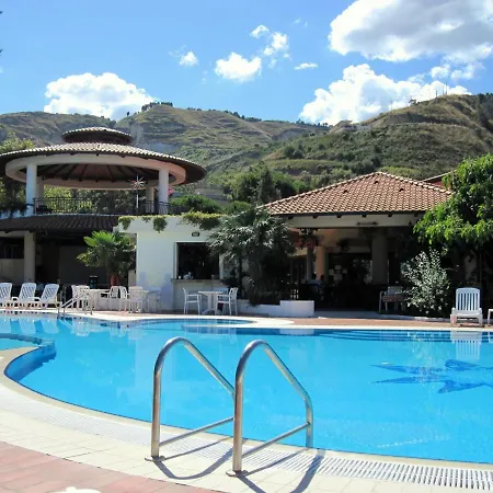 Szálloda Villaggio La Pizzuta Parghelia