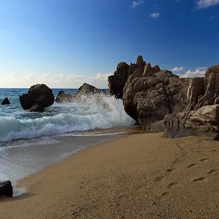 Villaggio La Pizzuta Szálloda 4*