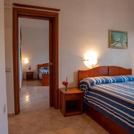 Szálloda Villaggio La Pizzuta 4*