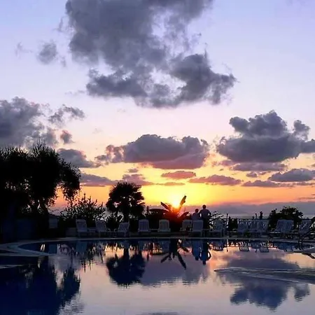 Szálloda Villaggio La Pizzuta Parghelia