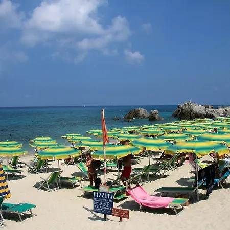 Villaggio La Pizzuta Szálloda 4*