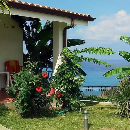 Villaggio La Pizzuta Szálloda 4*