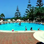 Villaggio La Pizzuta 4*