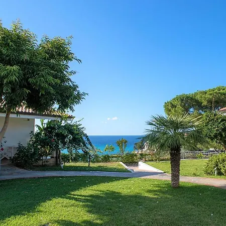 Villaggio La Pizzuta فندق بارغيليا