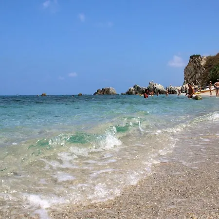 Villaggio La Pizzuta Hotel 4*