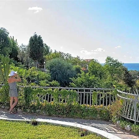 Отель Villaggio La Pizzuta Паргелия