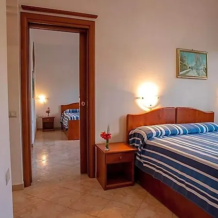 Villaggio La Pizzuta Паргелия