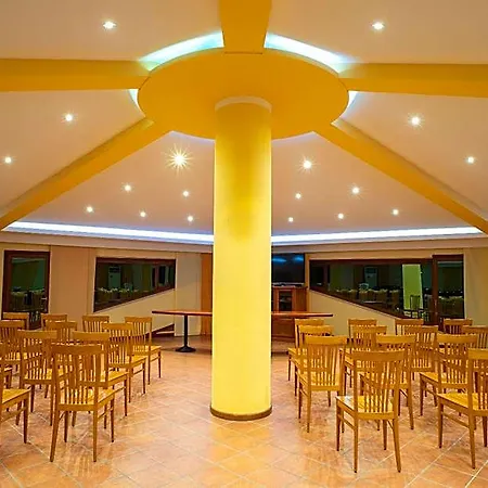 Отель Villaggio La Pizzuta