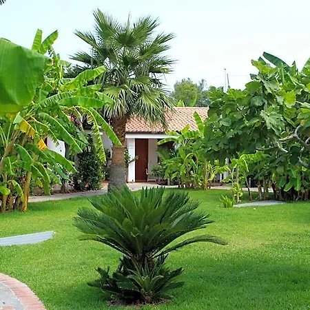 Отель Villaggio La Pizzuta Паргелия