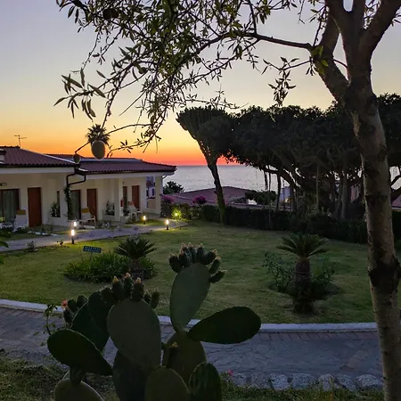 Villaggio La Pizzuta فندق بارغيليا
