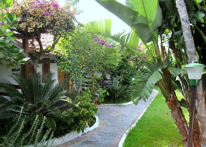 Hotell Villaggio La Pizzuta 4*