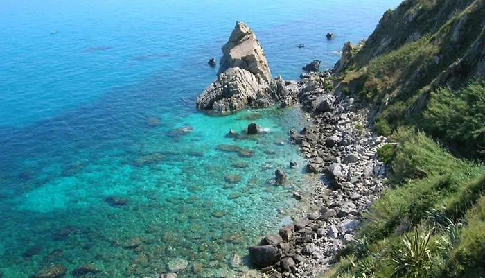 Villaggio La Pizzuta 4*