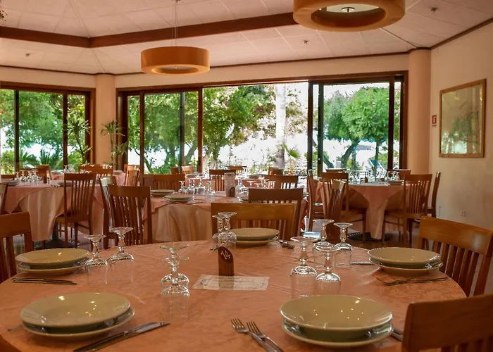 Hotell Villaggio La Pizzuta 4*