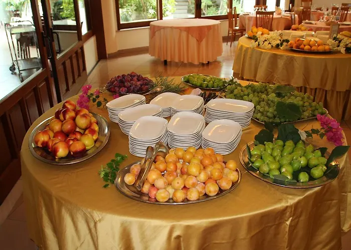 Hotell Villaggio La Pizzuta 4*